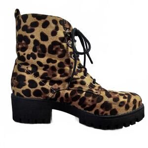 Lulu's Leopard Print Women's Boots with Chunky Heel sz 8M